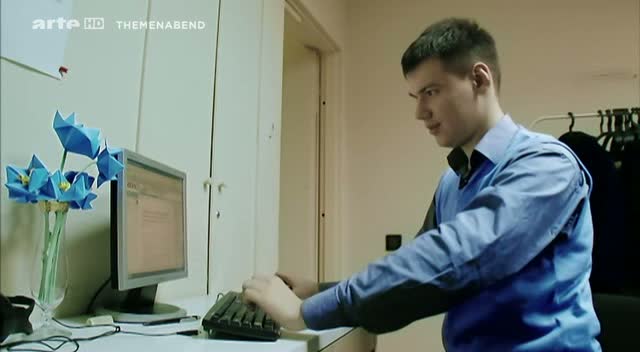 Cover: Vom.Digitalangriff.zum.Cyberkrieg.-.Siegeszug.der.Hacker.GERMAN.DOKU.WS.HDTV.Xvid-love
